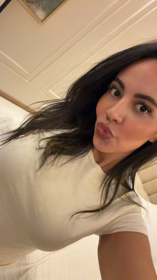 Student Female seeks a single or double room Main Photo