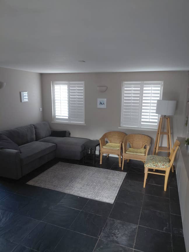 Windsor town living - great location Main Photo