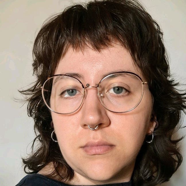 I am 25 years old and looking for a double ro... Main Photo