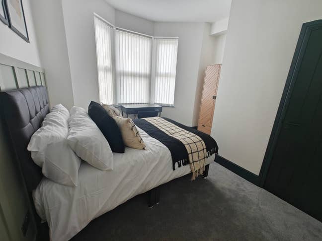 5 Ensuite Rooms Available in brand new house share Main Photo