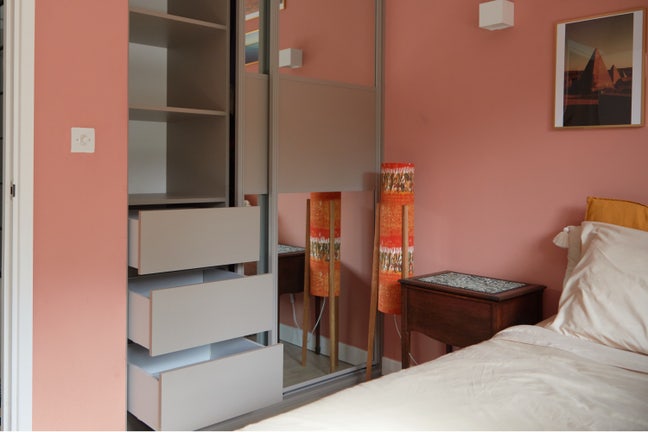 Lovely 1 bed flat available  Main Photo