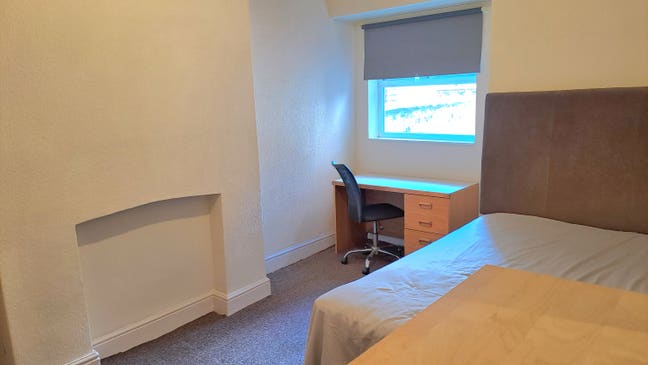 Lovely house share  Main Photo