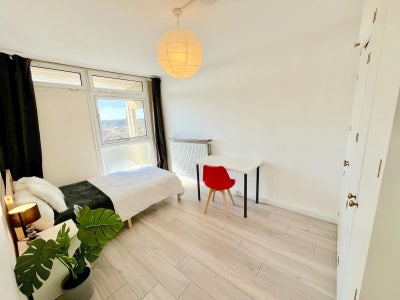 3 Renovated Rooms near Paddington- 2 min from tube Main Photo