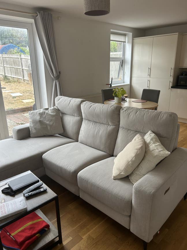 Large Double Bedroom to Rent out in Seaford  Main Photo