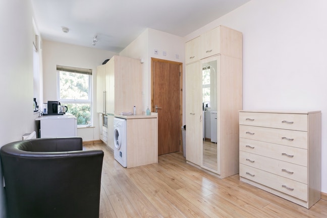 Stylish Studio Flat | 10 Min Walk to King’s Cross Main Photo