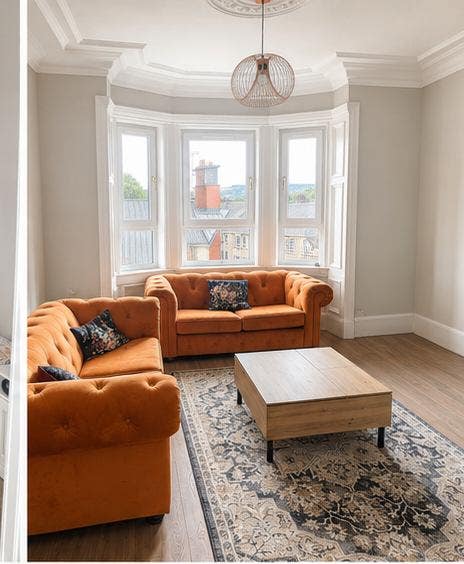Double room in Johnstone Main Photo