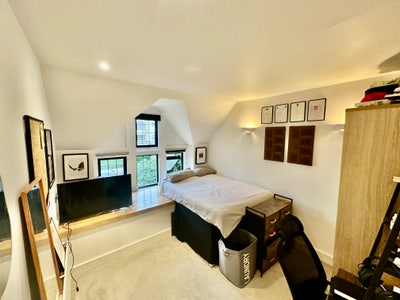 Modern Double Bedroom - Clapham Junction Main Photo