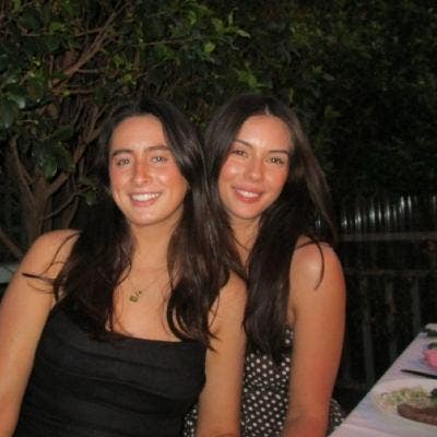 I am a professional female aged 24. I am look... Main Photo