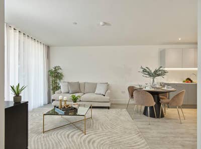 Immaculately Presented One-Bedroom Apartment with  Main Photo