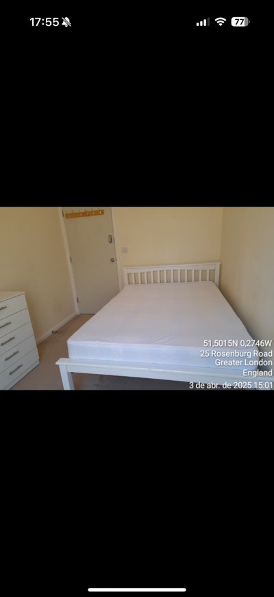 Double Room in Acton Town Main Photo
