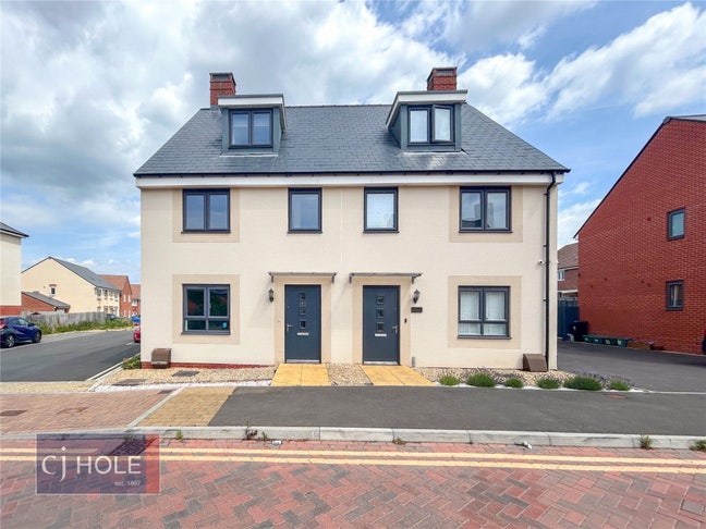 4 Bed House in Stoke Gifford, Bristol Main Photo