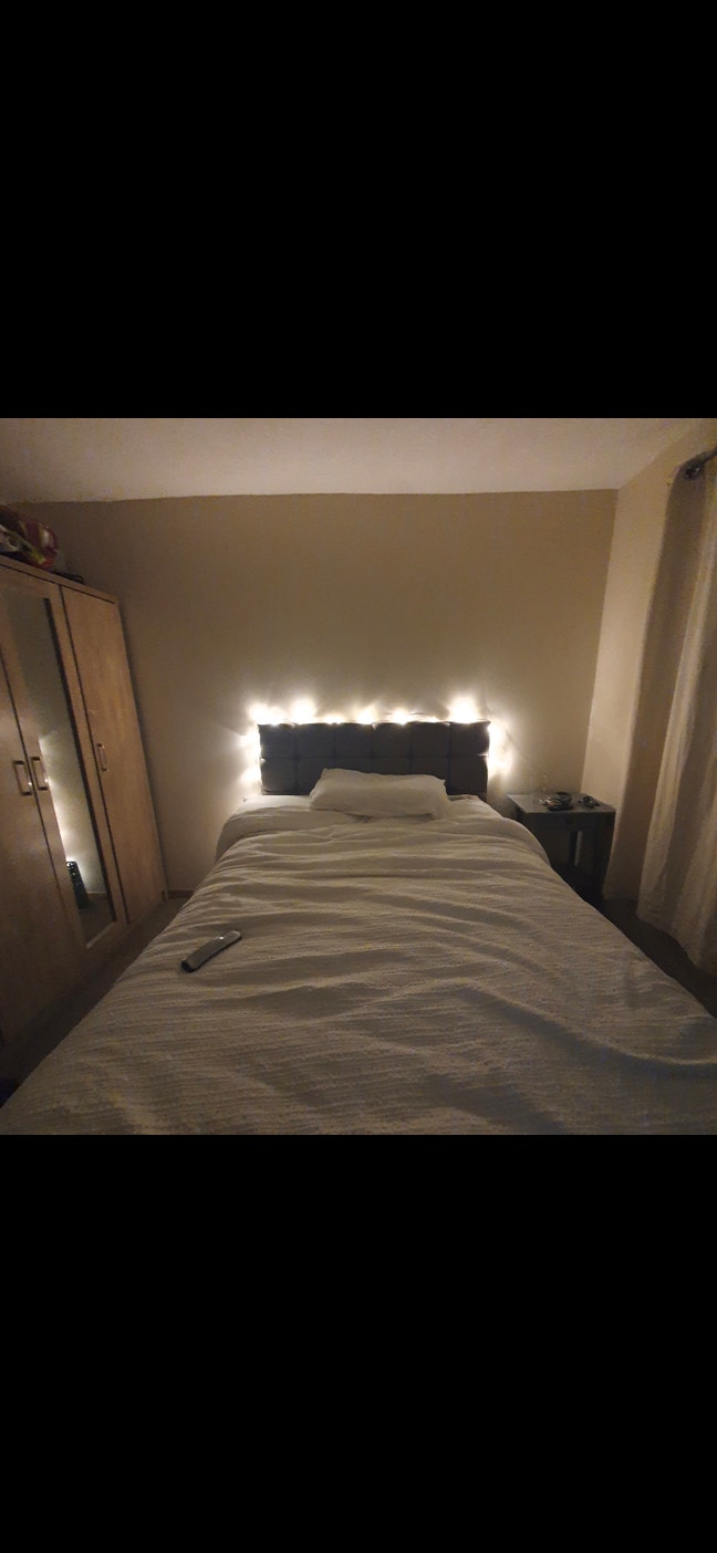 Large double room with en-suite Main Photo