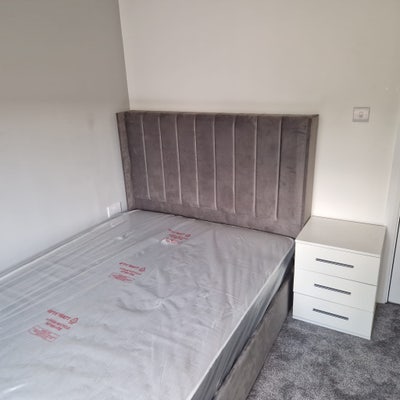 A Well Presented  Small Double Room  Main Photo