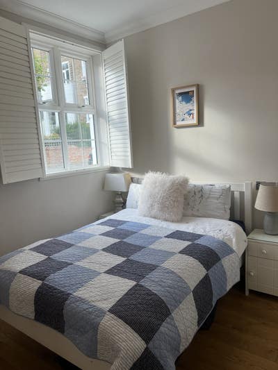 Bright room in Belsize Park - Mon-Thurs or weekend Main Photo