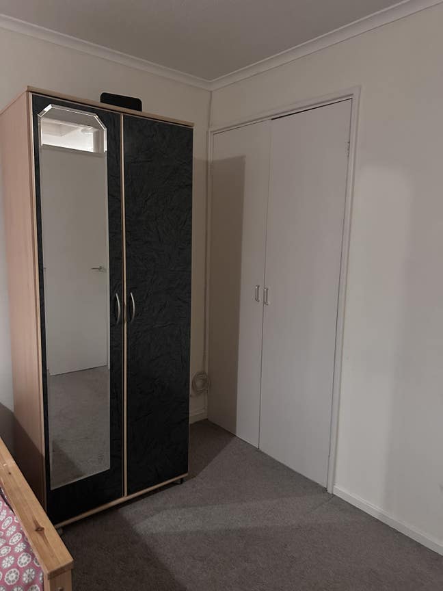 Clean spacious beautiful  Main Photo