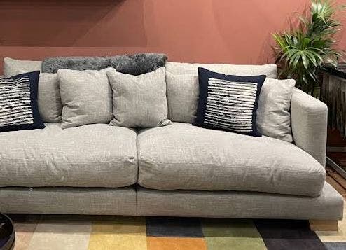Cozy & Spacious Single Room Main Photo