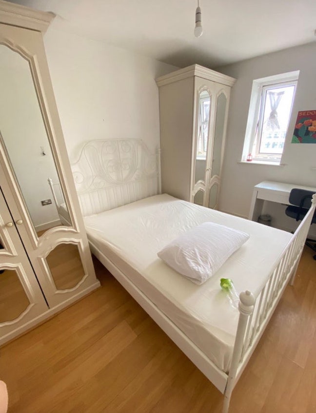Large double room available &pound;620 pm | Stratford  Main Photo