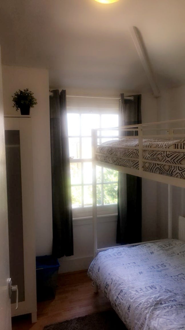 Two Furnished Rooms – Flexible Short Stays Main Photo