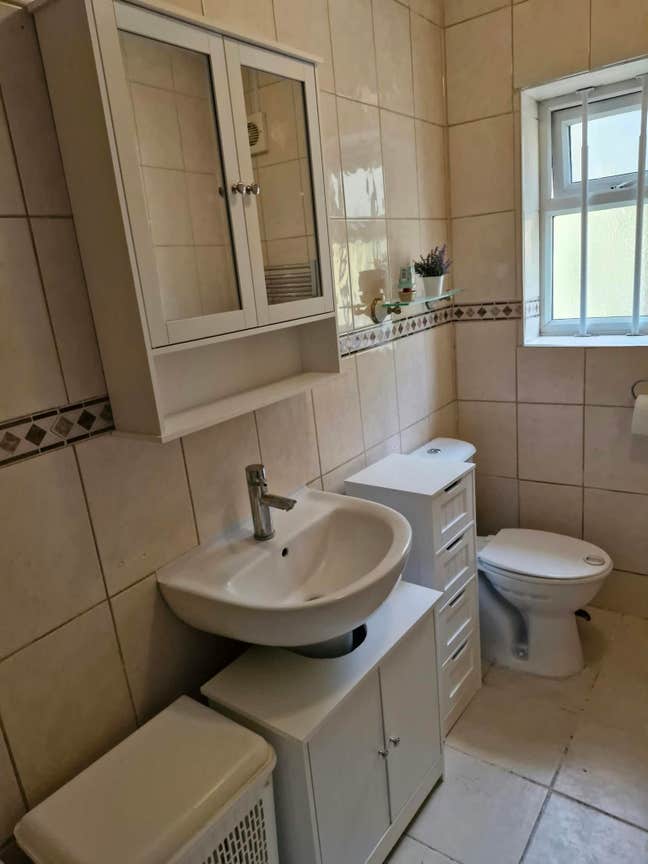 2 bed Flat with large garden Hounslow Main Photo