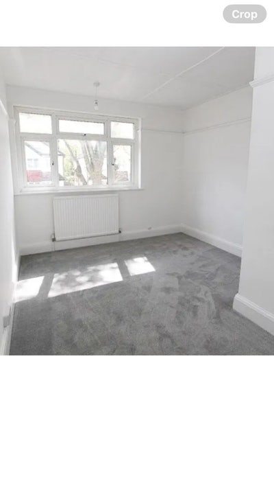 Double bedroom close to Wallington station  Main Photo