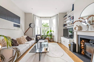 Charming Victorian double room - the heart of se27 Main Photo