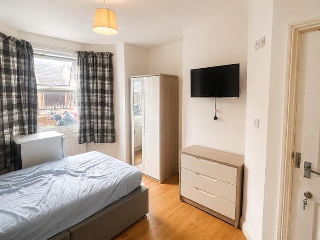 4 Bedroom Property - Available Immediately Main Photo