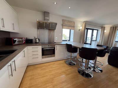 Brindley Place Ensuite Room with Balcony  Main Photo