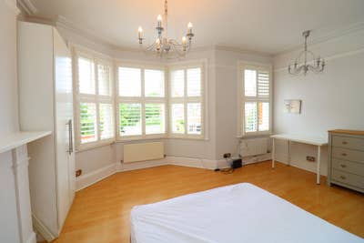 🔥 3 Beautiful Rooms | West Ealing | Going Fast! Main Photo