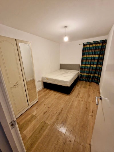 Double Room - 2 Mile Ash Area Main Photo