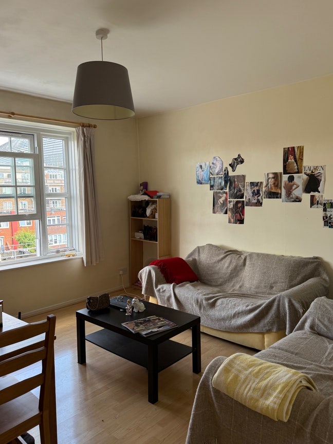 6min from St Pancras Short Term Sublet Main Photo