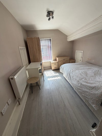 ⭐️ Stunning Double Room Available ⭐️ Main Photo