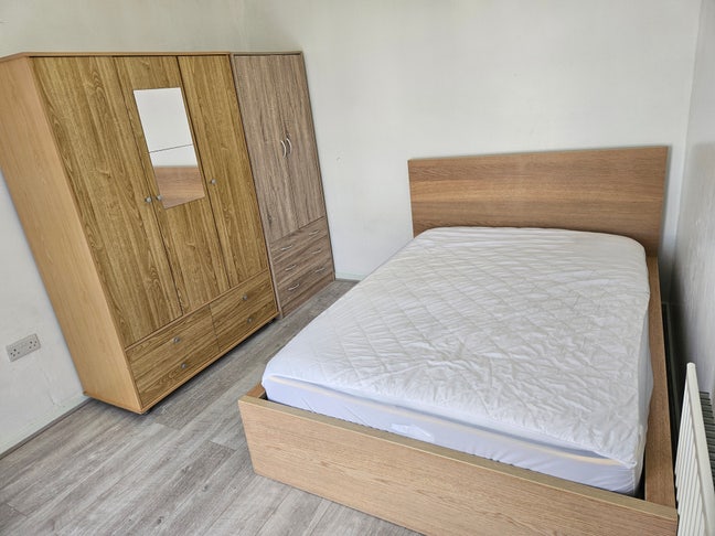 Double Room Near to Old Town Main Photo