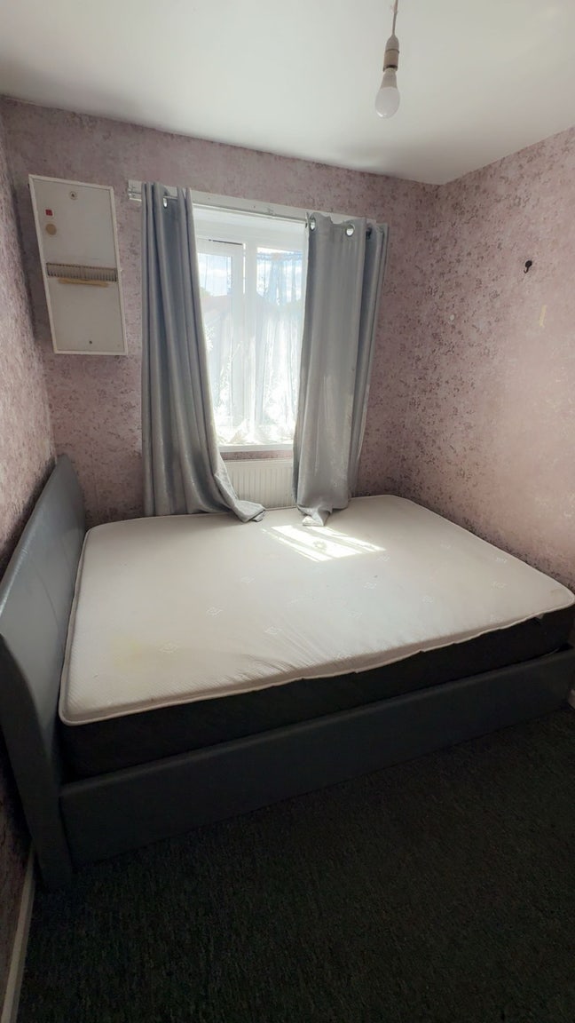 Room for rent Main Photo