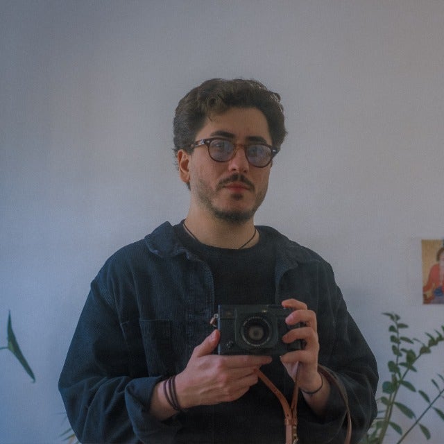 Professional Male seeks a single or double room Main Photo