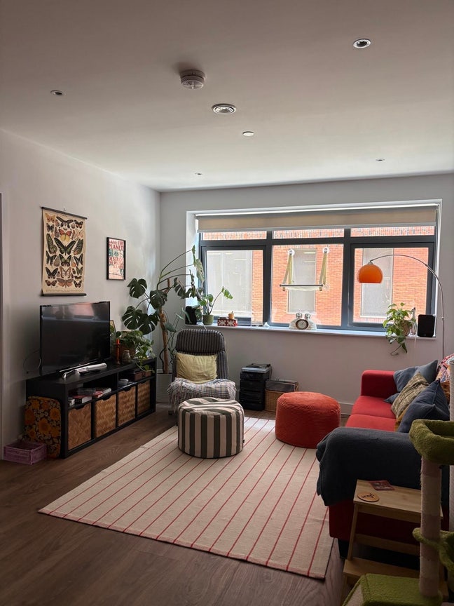 Room in Ancoats flat with en-suite  Main Photo