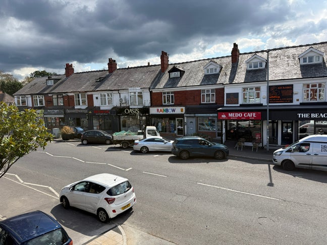 3 Bed apartment, Fog Lane, M20 Main Photo