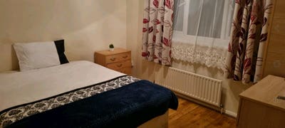 Furnished Double Room Canning Town all inclusive Main Photo