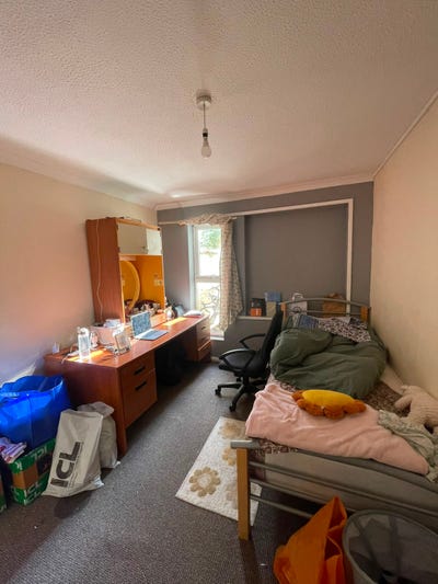 Double Bedroom Available - OX4 4AL Main Photo