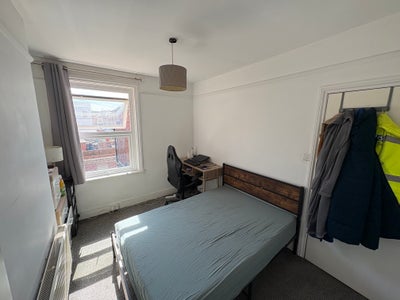 Double room in great location Main Photo