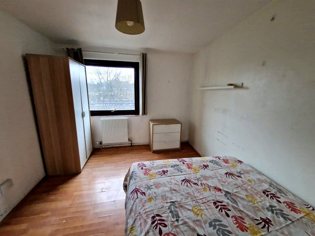 Bright Double Room Near Kentish Town Main Photo