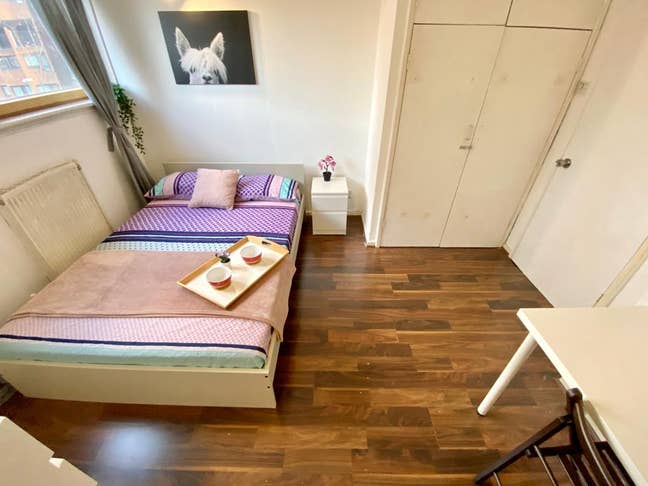 Bright Double Room with Desk - SW10 Main Photo