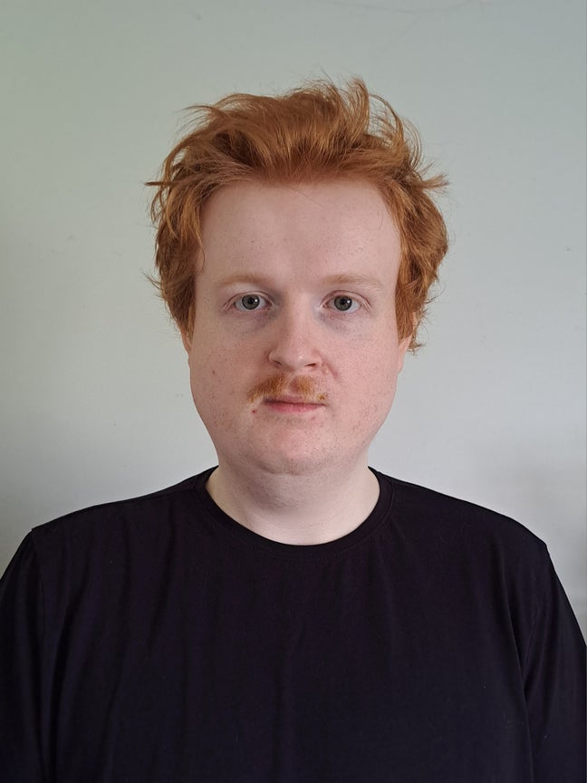 Hi, I'm Christian, 29, turning 30. I'm reloca... Main Photo