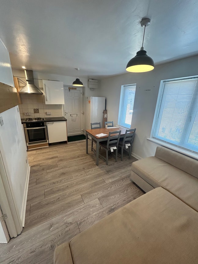 One bed flat  Main Photo