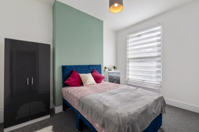 ‼️🏡 Large Room | All Bills | Wifi & Cleaner ‼️🏡 Main Photo