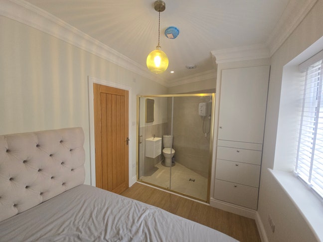 Double room with ensuite. Main Photo