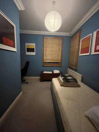 Sunny Single Room, En Suite, Free Parking, Reading Main Photo