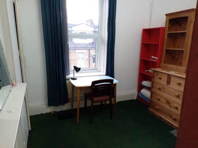 BD7 Single Room, Quiet House, Grantham Terrace. Main Photo