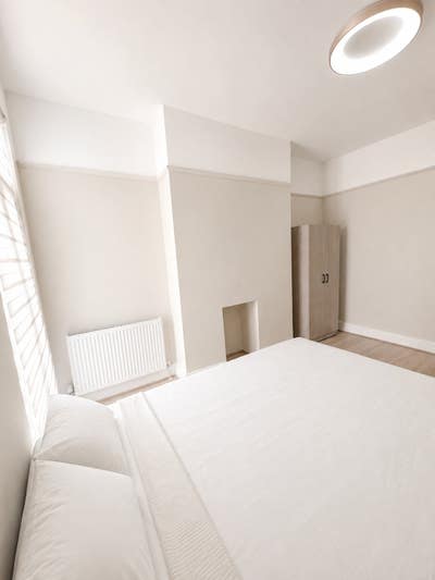 Croydon Double Room | 0 Deposit |All bills include Main Photo