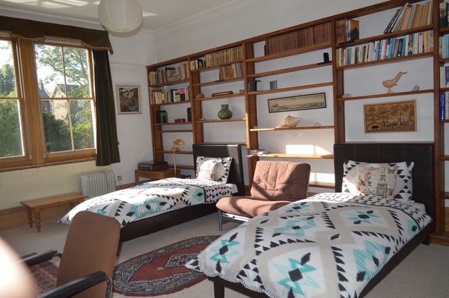 Spacious Room In  Brockley Zone 2  Main Photo