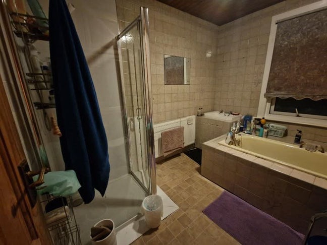 Room to rent Main Photo
